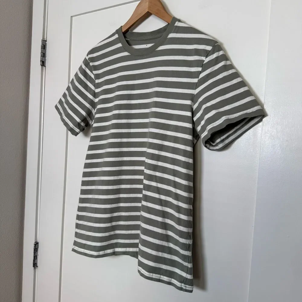 Everlane Tee T-Shirt Mens Sz M Green Striped Short Sleeve Organic Cotton Casual - Picture 2 of 9